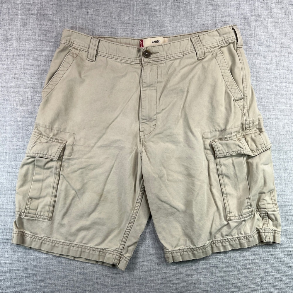Vintage Levi's Cargo Shorts Mens 38 x 10.5" Outdoor Khaki Y2K Skater Cotton